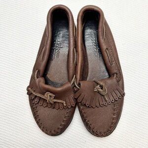 Minnetonka Moccasins Dark Brown size 7